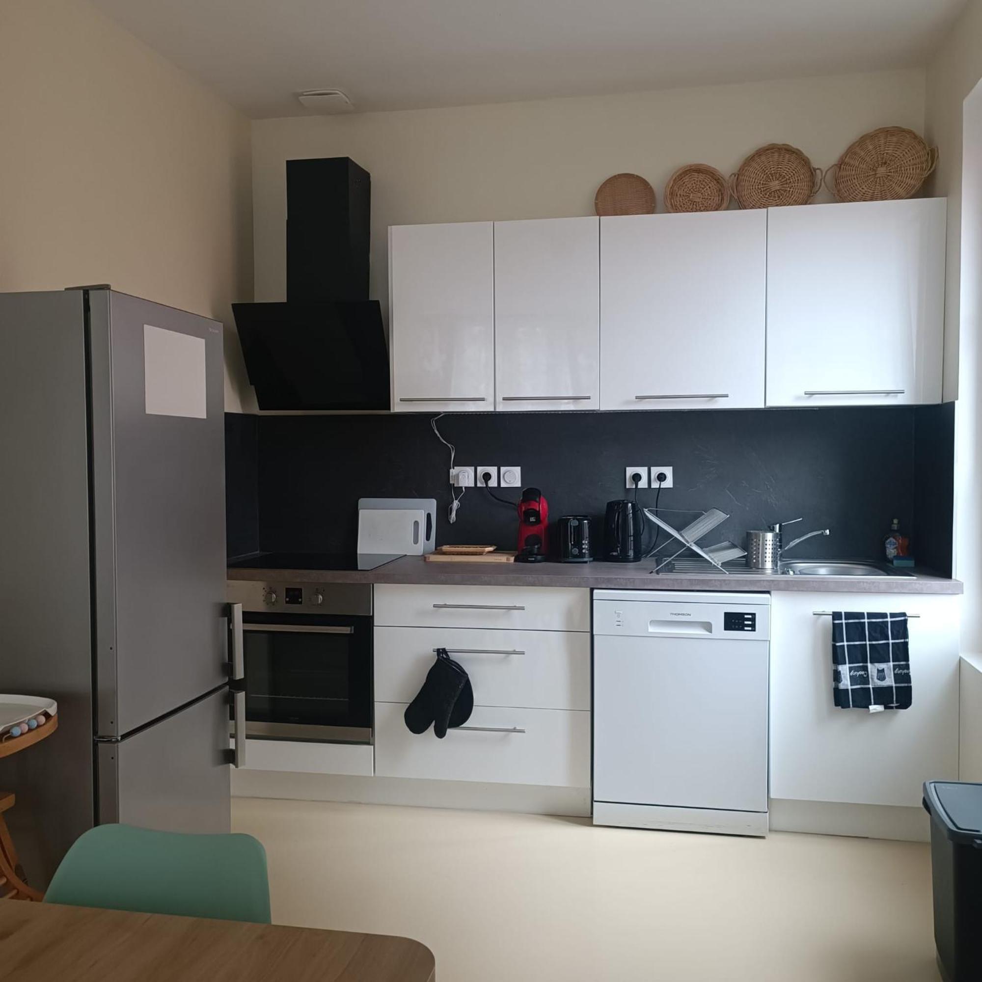 Maison Au Coeur Du Village Avec Parking Apartment Etretat