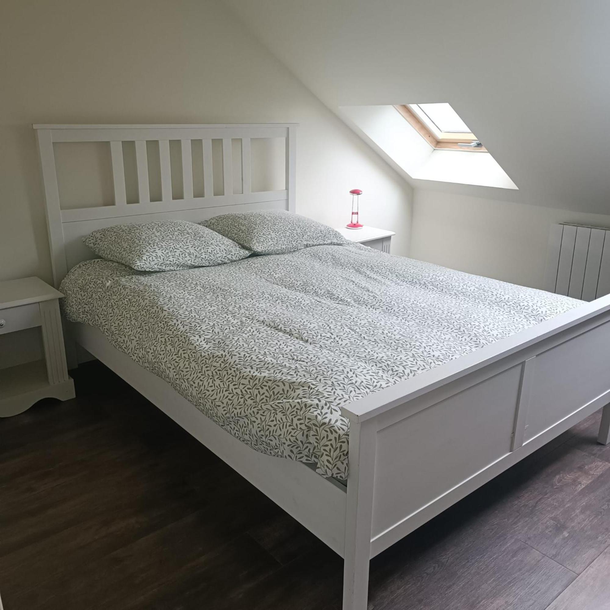 Maison Au Coeur Du Village Avec Parking Appartement *